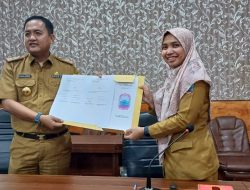 Serah Terima Jabatan Sekretaris DPRD: Momentum Penyegaran dan Peningkatan Kinerja