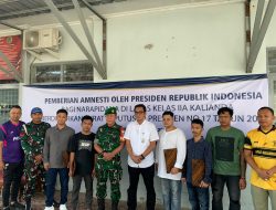 9 Narapidana Lapas Kalianda Hirup Udara Bebas Setelah Diserahkan Amnesti Presiden oleh Kalapas