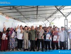 Program Bedah Rumah Aspirasi: Warga Candipuro Sambut Hangat Kunjungan Ketua MPR RI