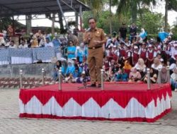PLT Kadis Pendidikan Lamsel M.Darmawan Mewakili Bupati Buka secara resmi Lomba Drumband dari SD Hingga SMP Di Lapangan Korpri Lampung Selatan