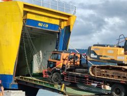 Pemulihan Bencana Sumatera: KMP Jatra II Angkut 50 Ton Bahan Pokok dan 7 Excavator Menuju Sibolga