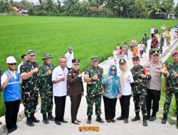 Bupati Pesawaran, Hj. Nanda Indira, Apresiasi Atas Komitmen TNI Dalam Mendukung Percepatan Pembangunan di Daerahnya