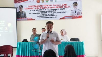 Diskominfotiksan Pesawaran Gelar sosialisasi bahaya Judi Online dan Penyebaran Hoaks di Balai Desa Tanjung Rejo, Kecamatan Way Khilau