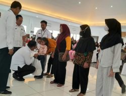 303 Warga Kabupaten Pesawaran Menerima Bantuan Asistensi Rehabilitasi Sosial (ATENSI) dari Sentra Handayani Jakarta