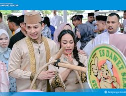 Dari Pecel Siram hingga Es Dawet, UMKM Jadi Bintang di Halalbihalal Pemkab Lampung Selatan, Pedagang Semringah