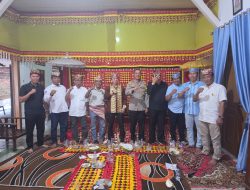 Silaturahmi di Lamban Balak, Kapolres Lampung Selatan Bangun Kemitraan dengan Tokoh Adat