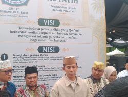 Peresmian Pondok Pesantren dan SMP IT Muhammad Al-Fatih, Bupati Radityo Egi Pratama : Peningkatan Kualitas Sumber Daya Manusia Harus dipersiapkan Sejak Sekarang